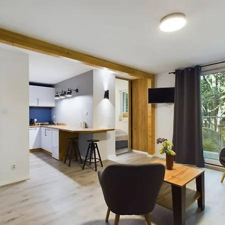 Dabrowka Komfort - W Parku Lesnym , Sauna,grill イェレニャ・グーラ